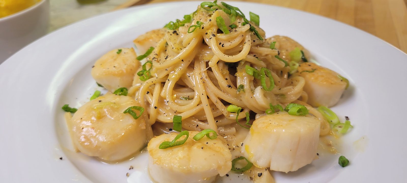 White Wine Lemon Scallop Spaghetti